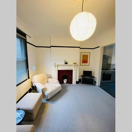 Beautiful First Floor Apartment In St Leonards מראה חיצוני תמונה